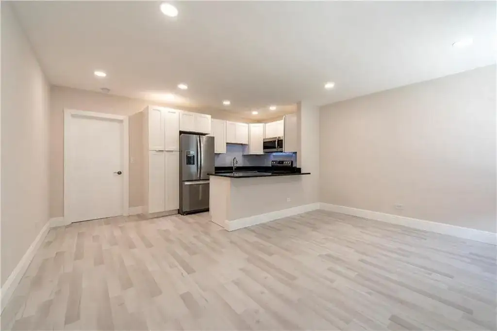 628 NE 8th Avenue # 4, Fort Lauderdale FL 33304 photo 3