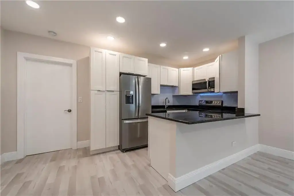 628 NE 8th Avenue # 4, Fort Lauderdale FL 33304 photo 4