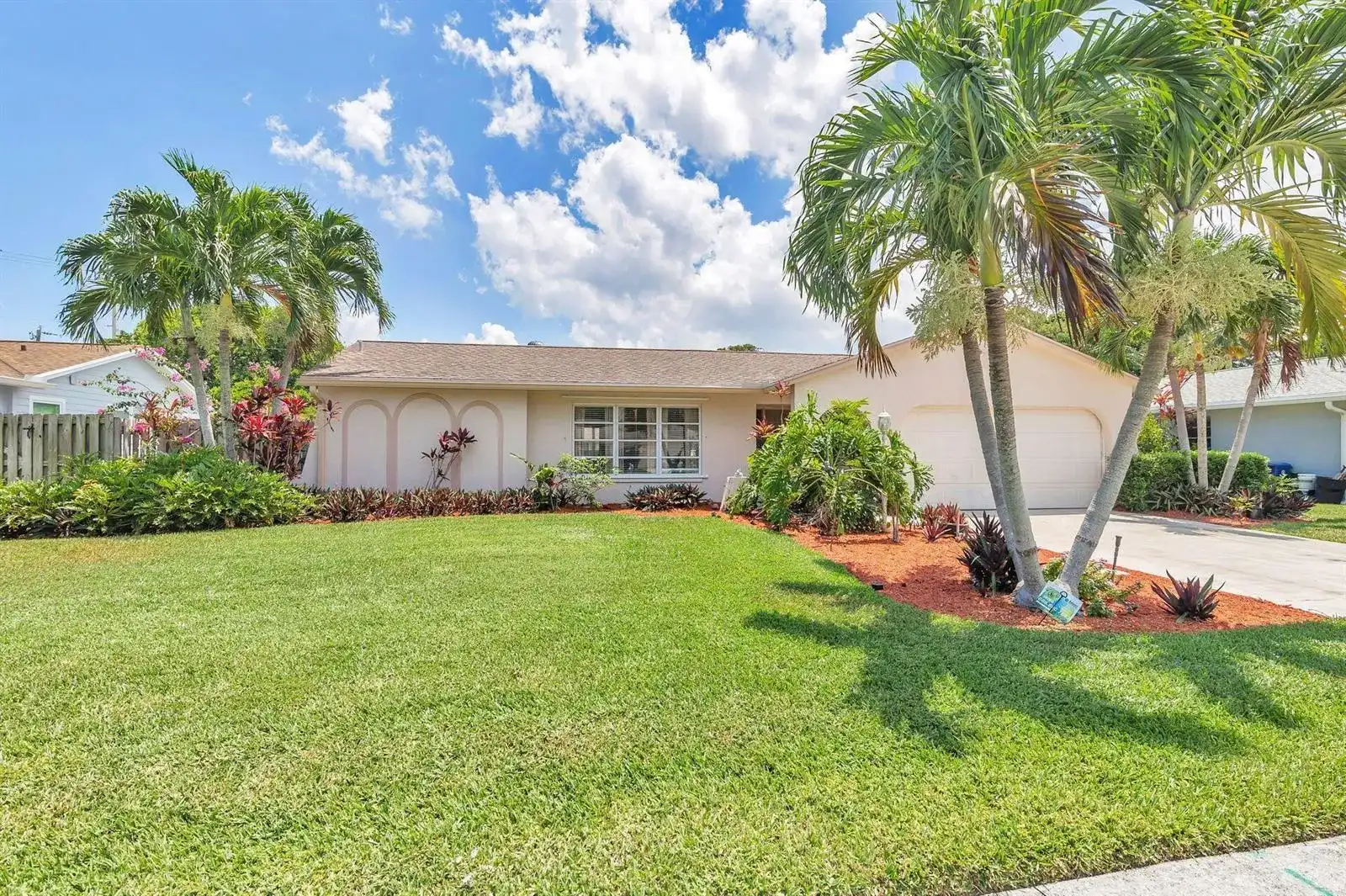 502 OAK Terrace, Jupiter FL 33458