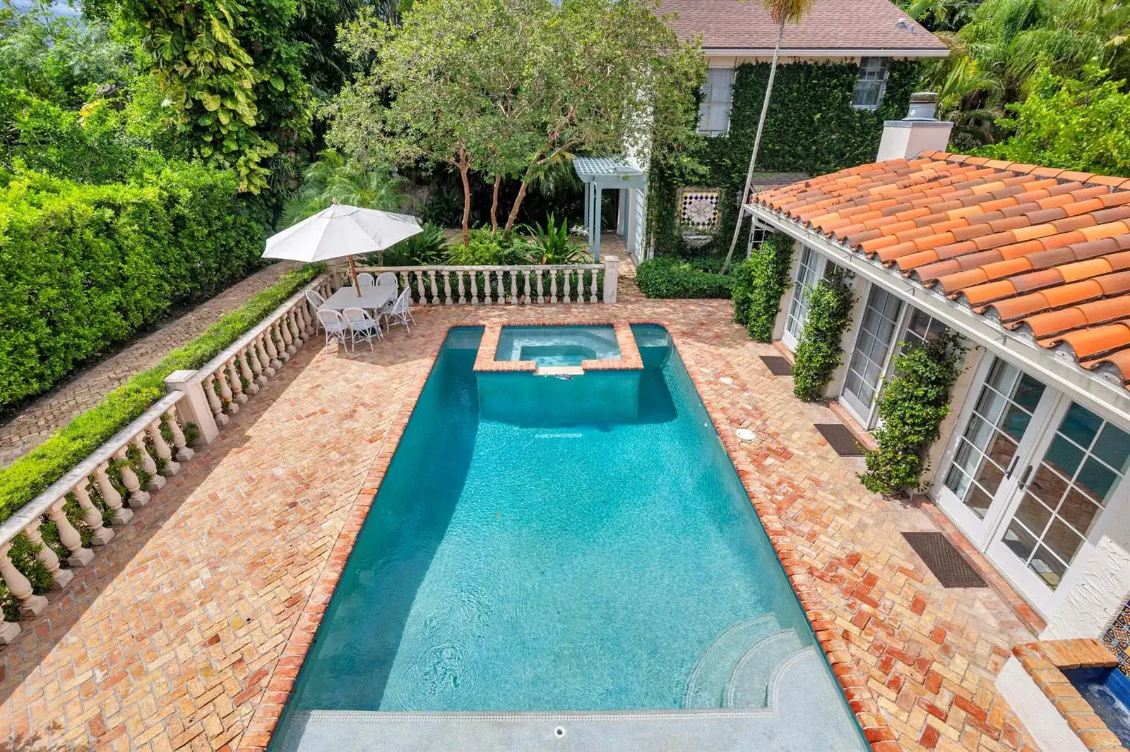 230 SUNSET Road, West Palm Beach FL 33401 photo 3