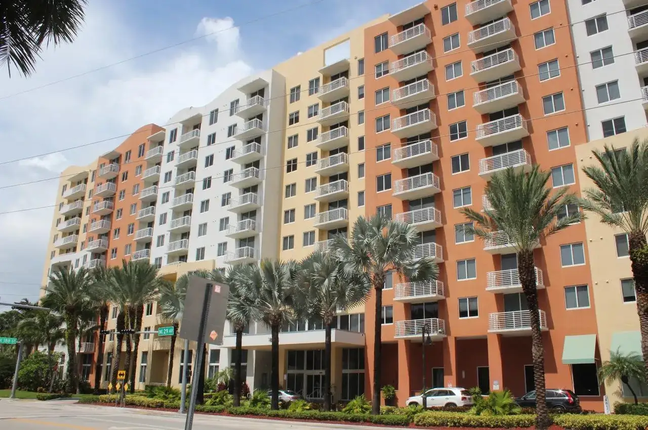2775 NE 187th Street # 505, Miami FL 33180