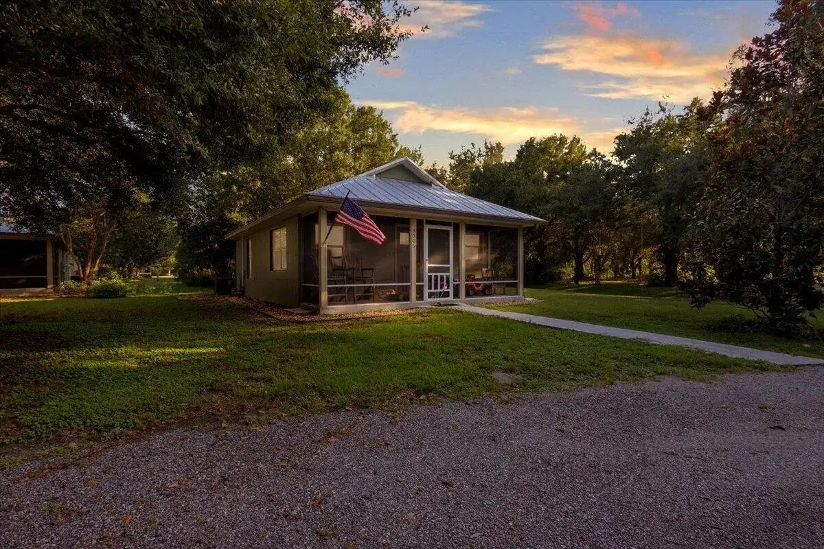 8505 IMMOKOLEE Road, Fort Pierce FL 34951 photo 5