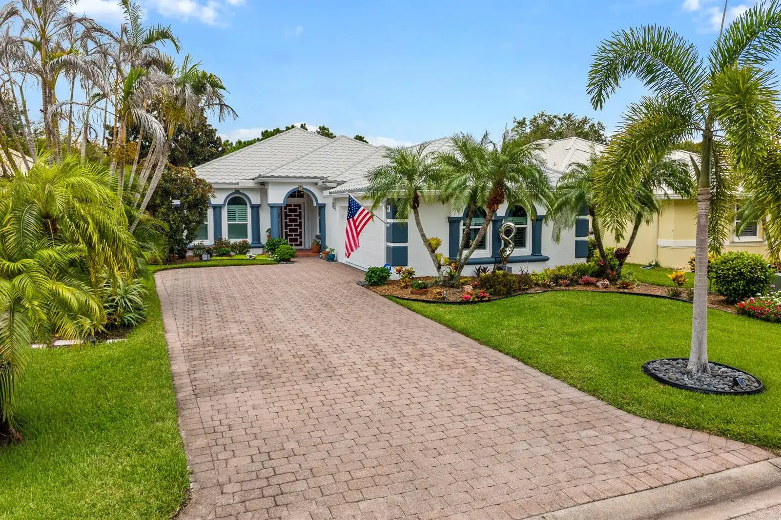4603 NW RED MAPLE Drive, Jensen Beach FL 34957 photo 3