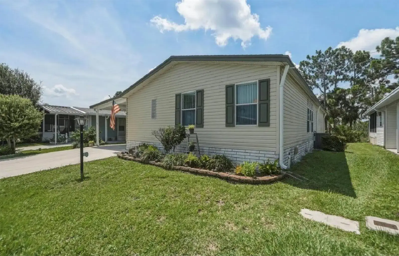 4432 SE Sweetwood Way, Stuart FL 34997 photo 2