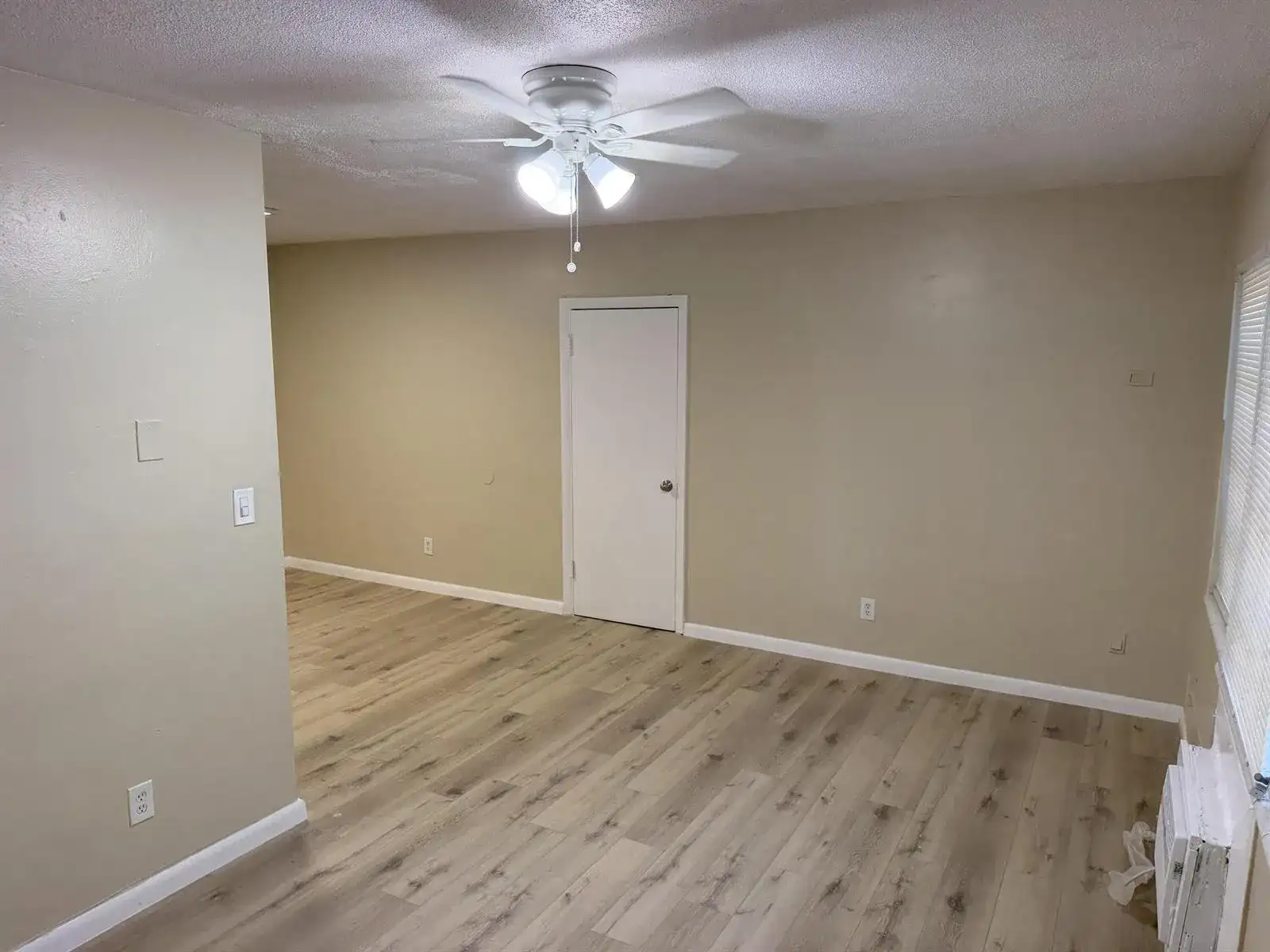 1004 NW 2nd Street # 2, Fort Lauderdale FL 33311 photo 4