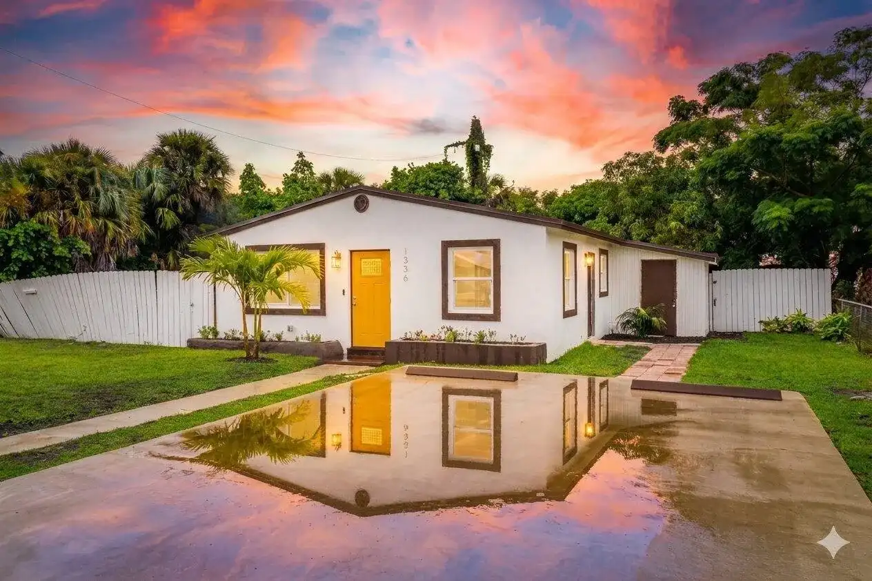 1336 W 6TH Street, Riviera Beach FL 33404