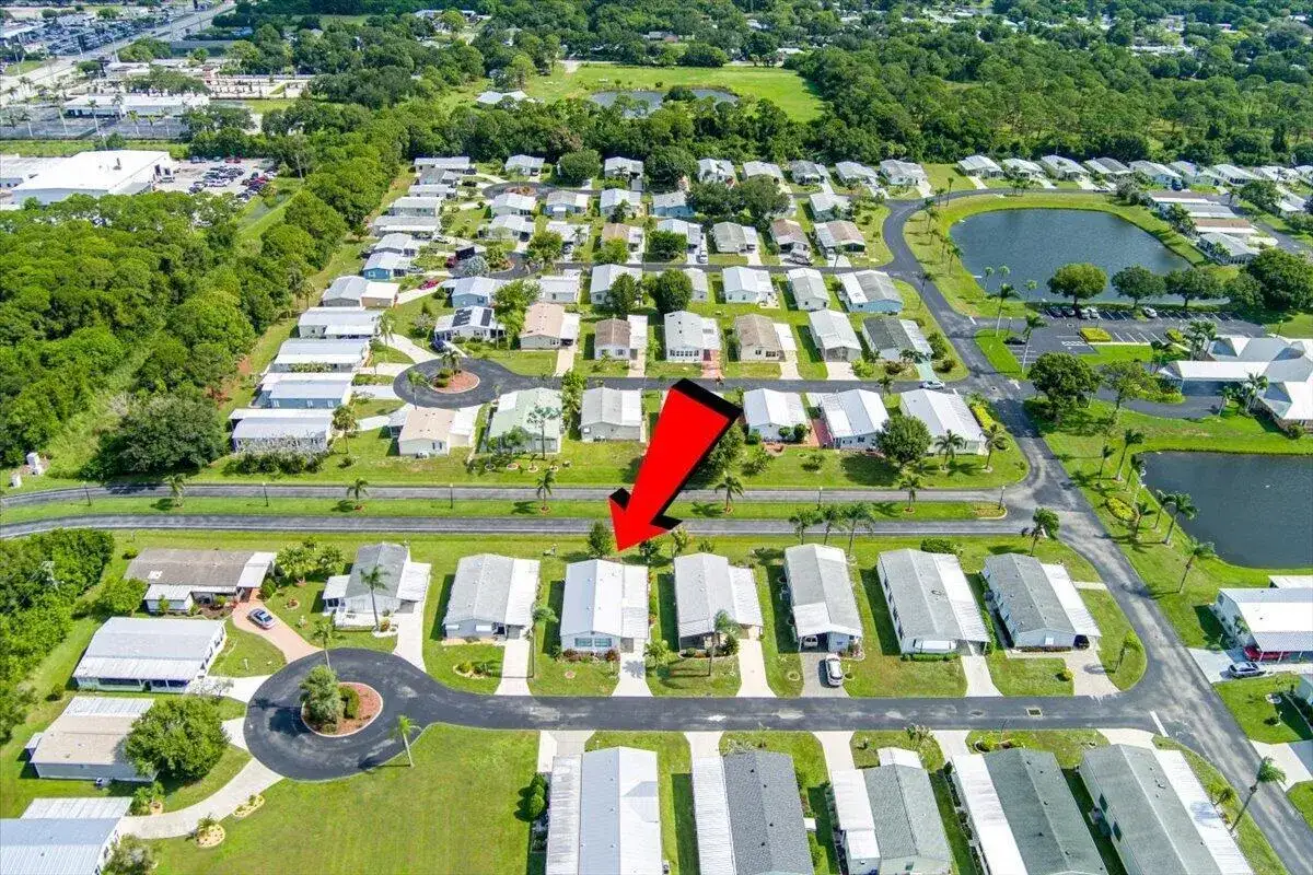 222 Sandy Bottom Place, Fort Pierce FL 34982 photo 4