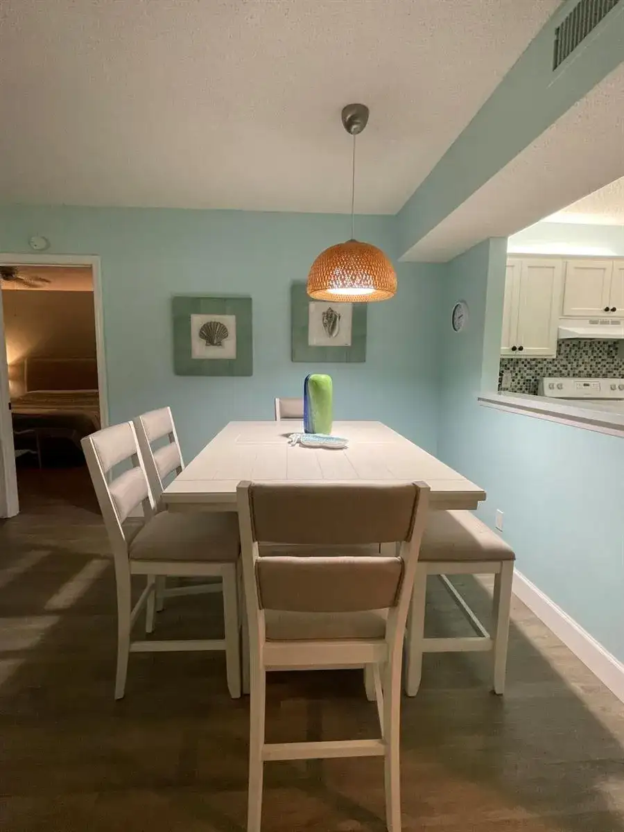 1210 SE PARKVIEW Place # E3, Stuart FL 34994 photo 4