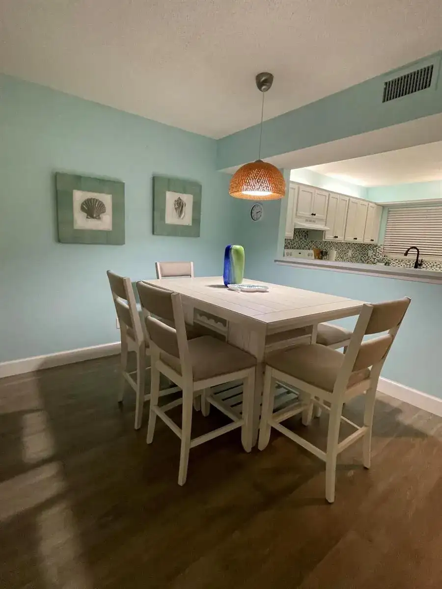 1210 SE PARKVIEW Place # E3, Stuart FL 34994 photo 5