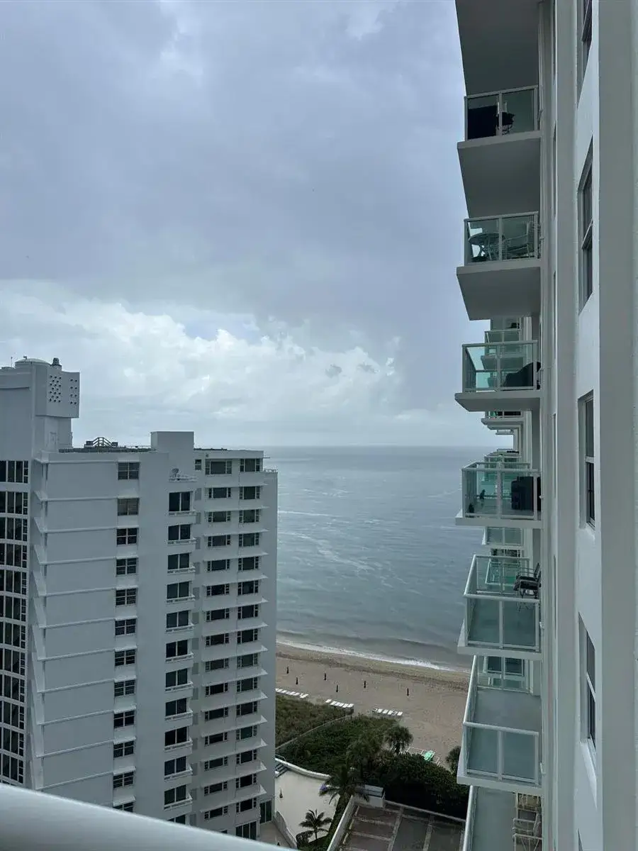 3550 Galt Ocean Drive # 1707, Fort Lauderdale FL 33308