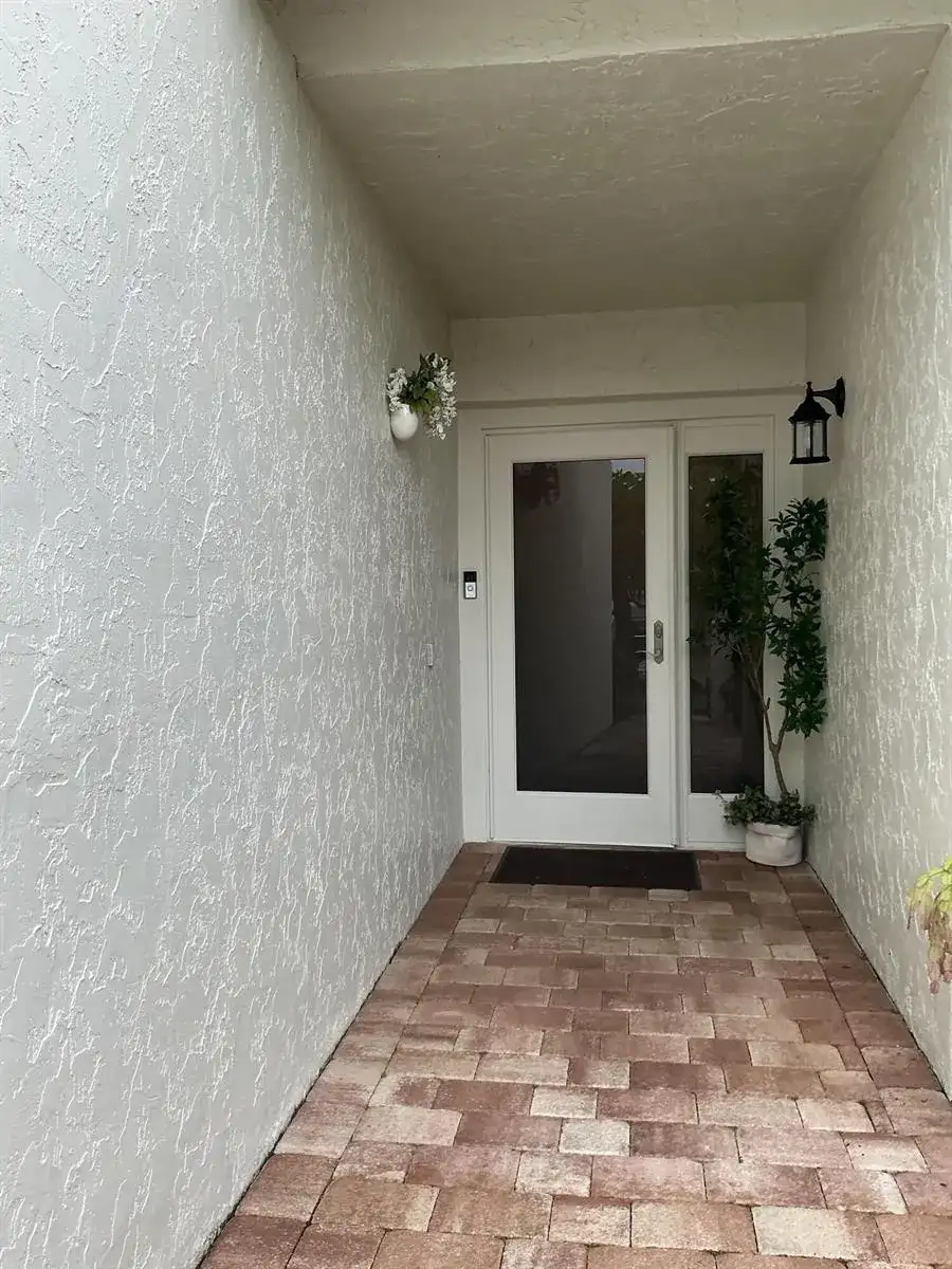 6918 BARBAROSSA Street, Boca Raton FL 33433 photo 3