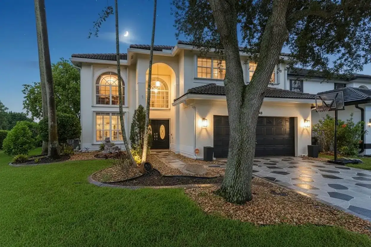 10848 Tamoron Lane, Boca Raton FL 33498 photo 3