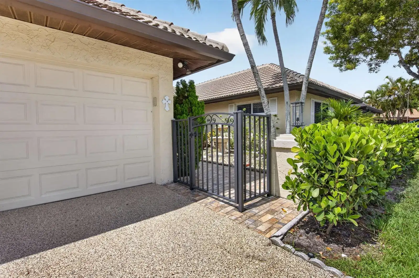 10300 GREENTRAIL Drive N, Boynton Beach FL 33436 photo 4
