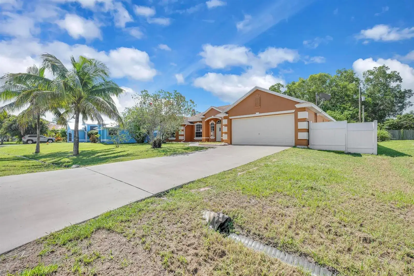 5075 NW Egret Avenue, Port St. Lucie FL 34983 photo 2