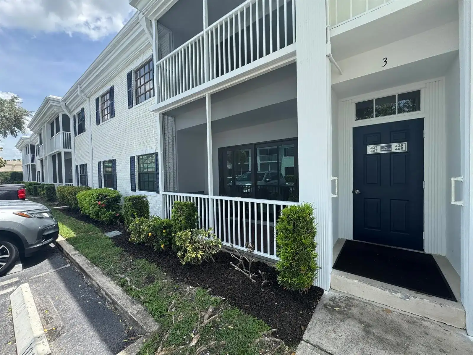 140 CYPRESS CLUB Drive # 407, Pompano Beach FL 33060