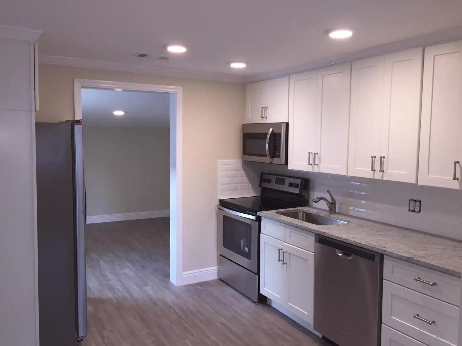 1809 21ST Avenue, Vero Beach FL 32960 photo 2