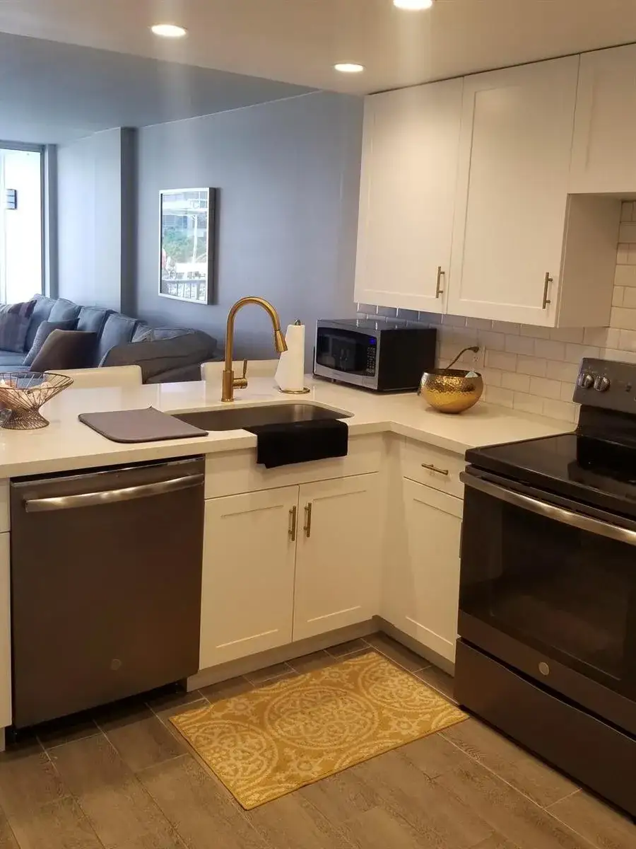 2200 NE 33RD Avenue # 3E, Fort Lauderdale FL 33305