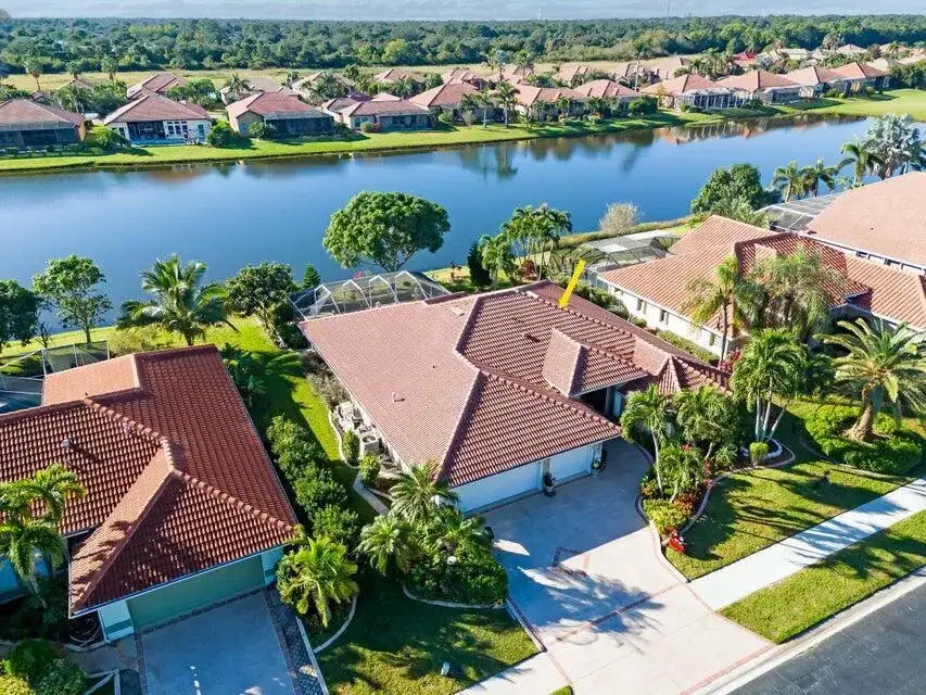 1268 SW Briarwood Drive, Port St. Lucie FL 34986 photo 2