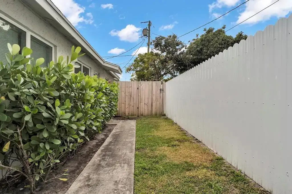 1320 Wellington Street # B, West Palm Beach FL 33401 photo 3