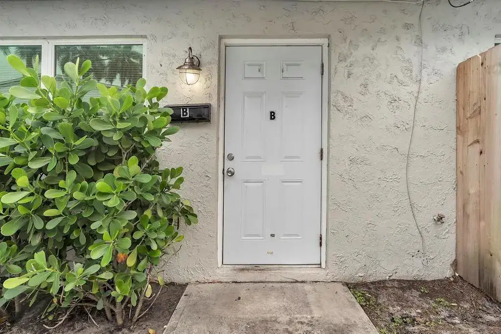 1320 Wellington Street # B, West Palm Beach FL 33401 photo 4