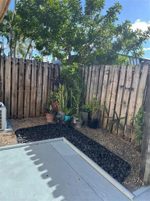 736 NE 13TH Court # 17, Fort Lauderdale FL 33304 photo 4