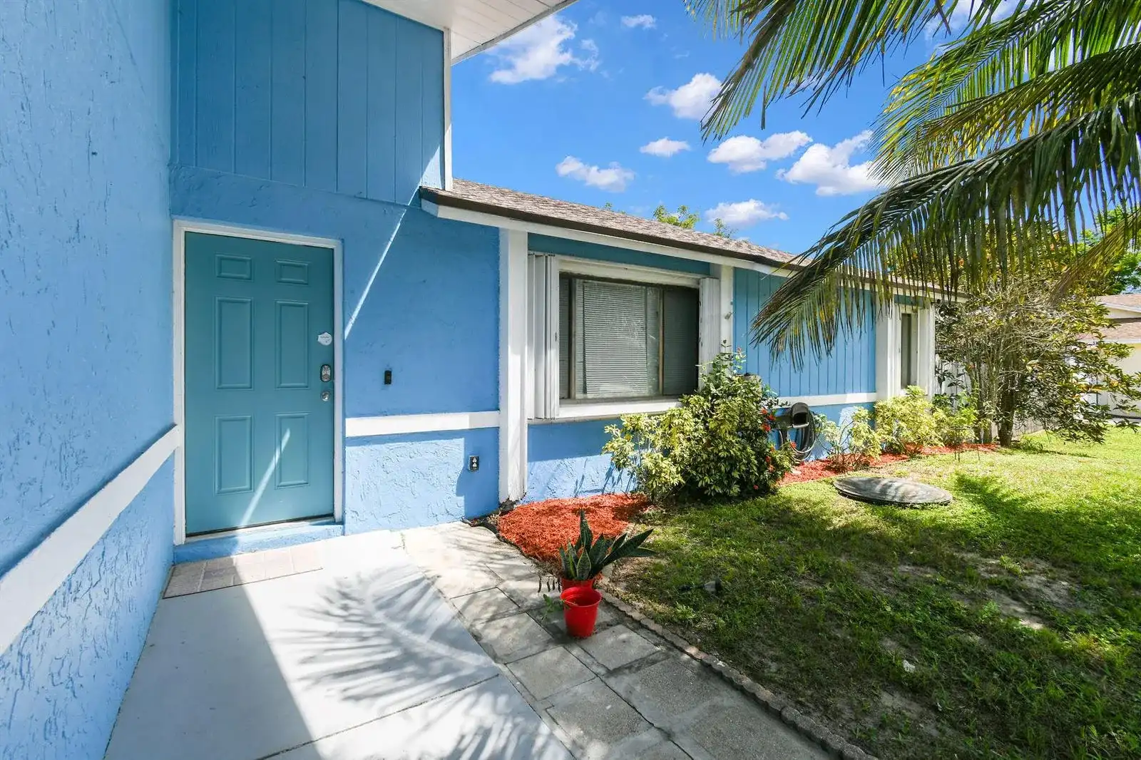 767 SE CHALOUPE Avenue, Port St. Lucie FL 34983