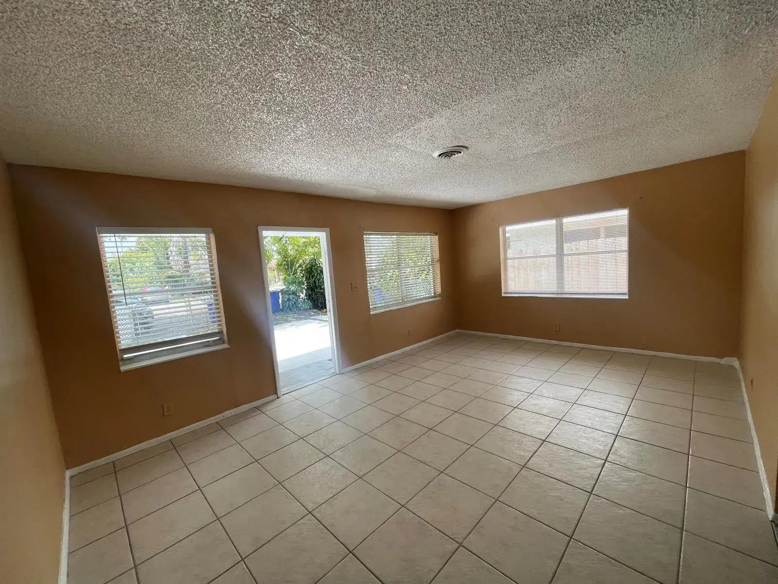 1316 NW 8th Avenue, Fort Lauderdale FL 33311
