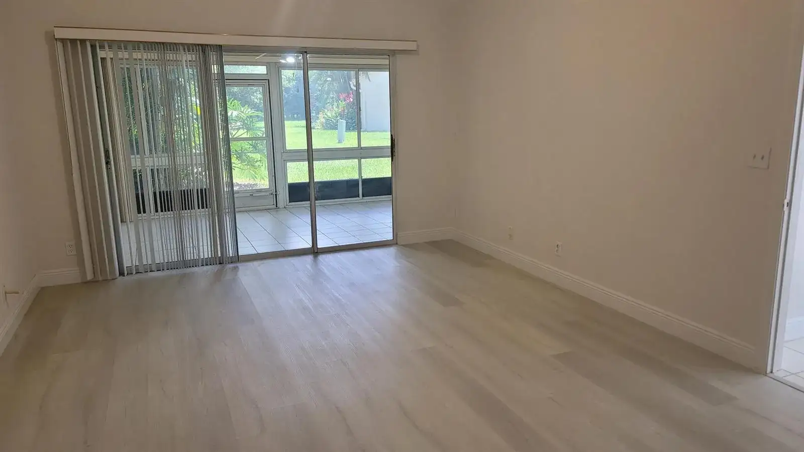 7570 DIAMOND POINTE Circle, Delray Beach FL 33446 photo 3
