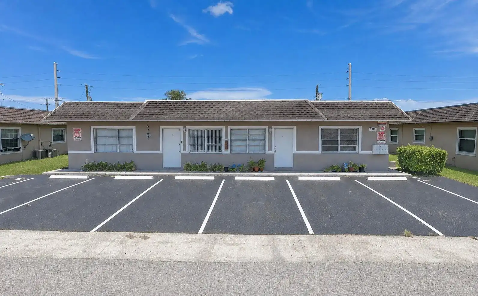3970 NW 31ST Terrace # 1, Lauderdale Lakes FL 33309