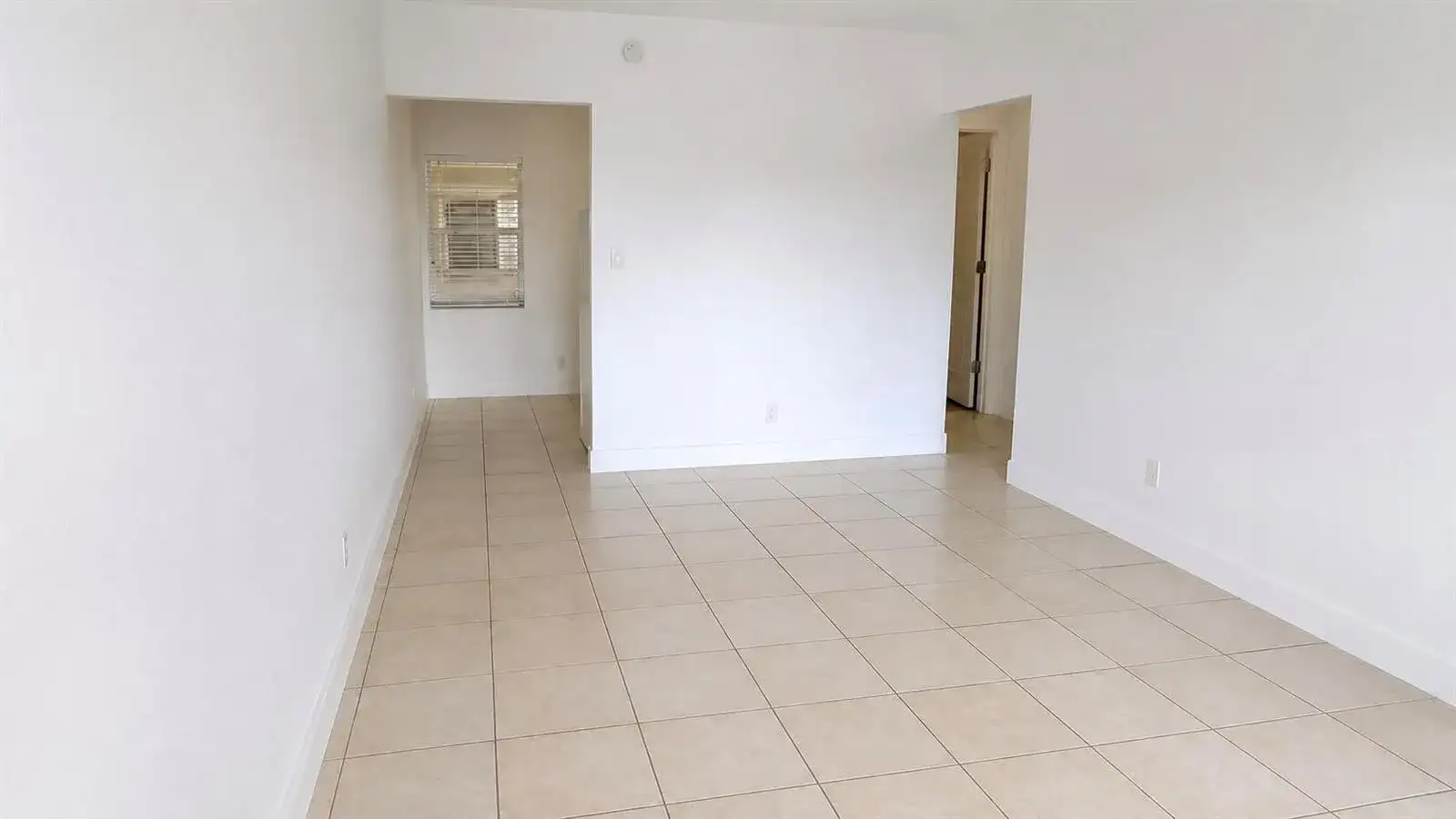 3970 NW 31ST Terrace # 1, Lauderdale Lakes FL 33309 photo 3