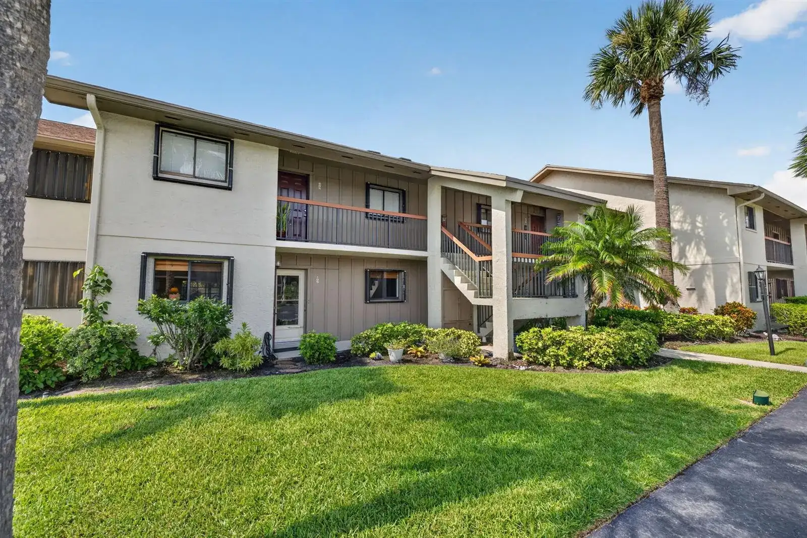 1600 NE Dixie Highway, Jensen Beach FL 34957 photo 3