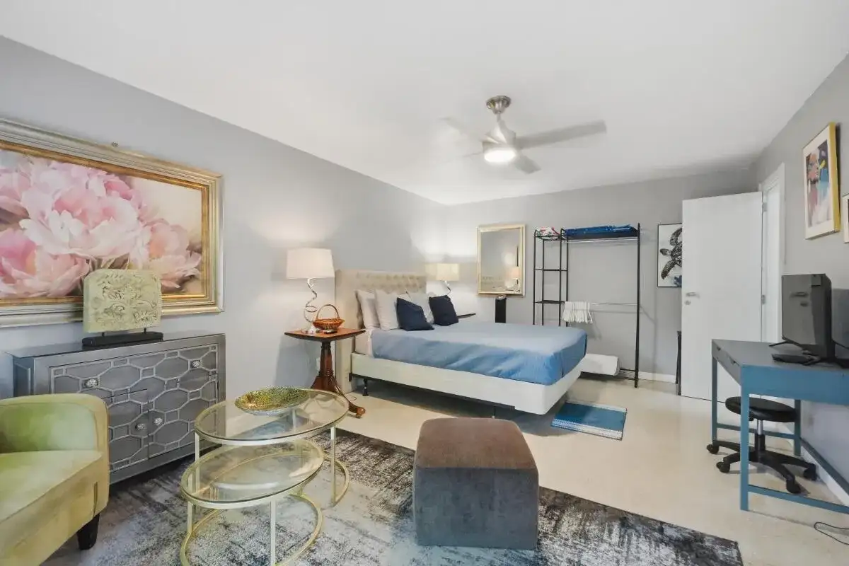 1230 N VICTORIA PARK Road # B, Fort Lauderdale FL 33304 photo 3