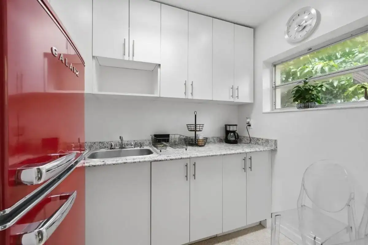 1230 N VICTORIA PARK Road # B, Fort Lauderdale FL 33304 photo 5