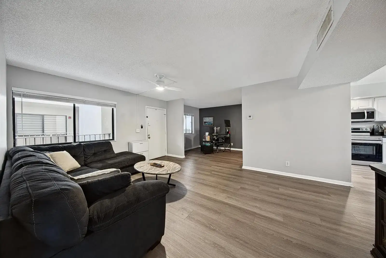5190 LAS VERDES Circle # 214, Delray Beach FL 33484 photo 4