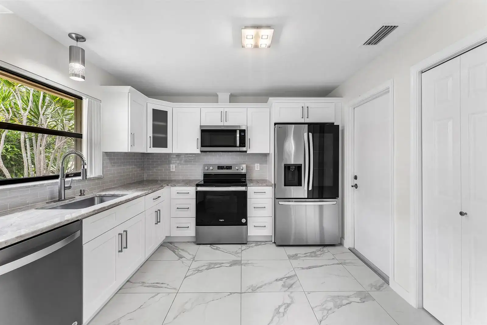 4670 Laurel Tree Road # A, Boynton Beach FL 33436 photo 5