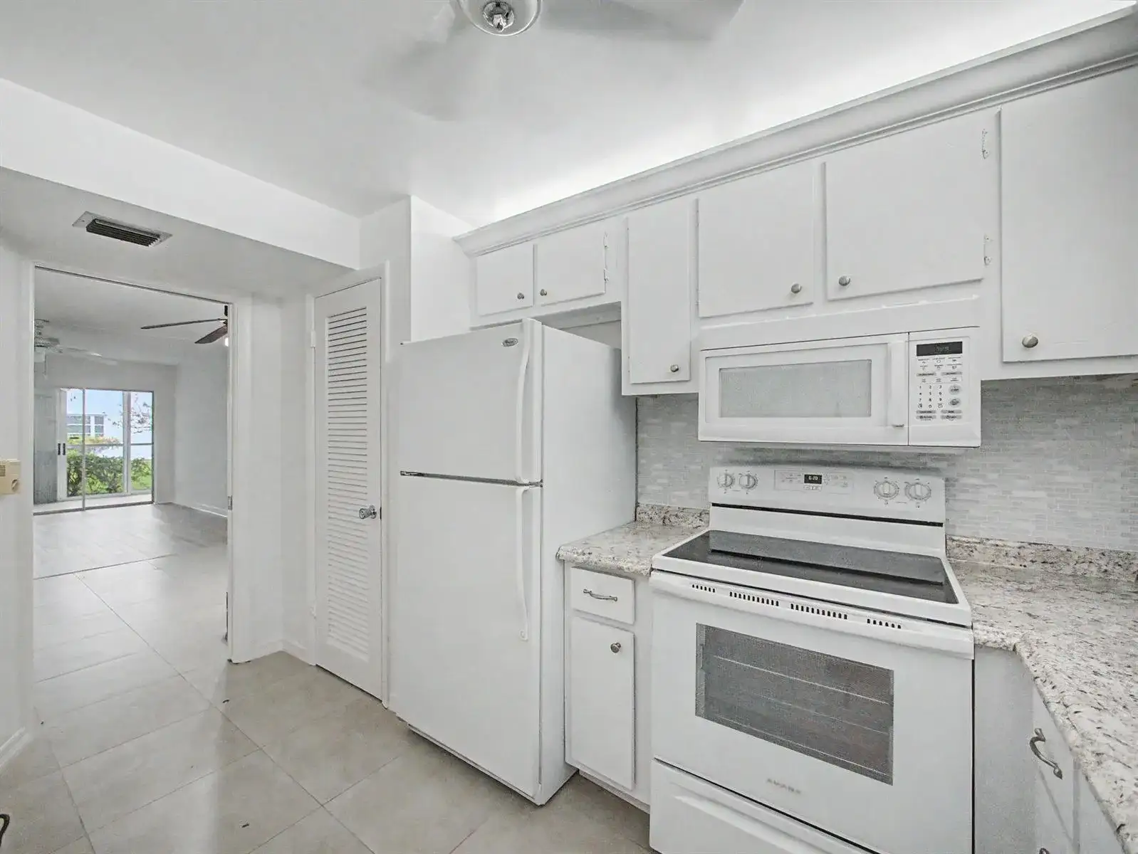3 Westwood Avenue # 101E, Tequesta FL 33469 photo 4