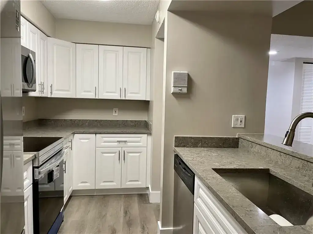1674 NW 81ST Way # 1674, Plantation FL 33322 photo 4