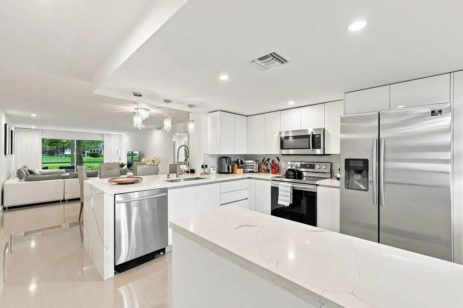 2405 Antigua Circle # L1, Coconut Creek FL 33066 photo 3