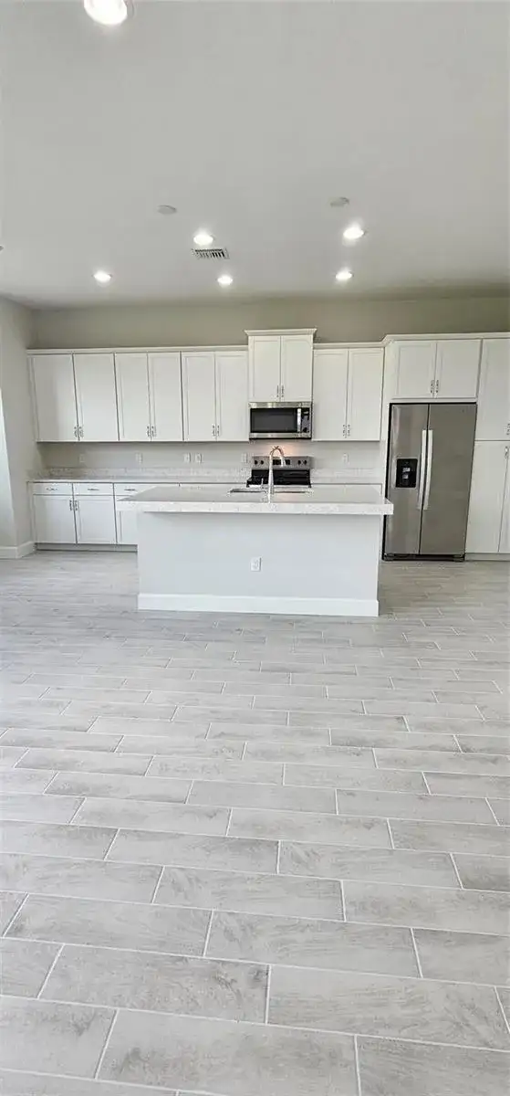 5461 EMPIRE Drive, FL 33470 photo 5