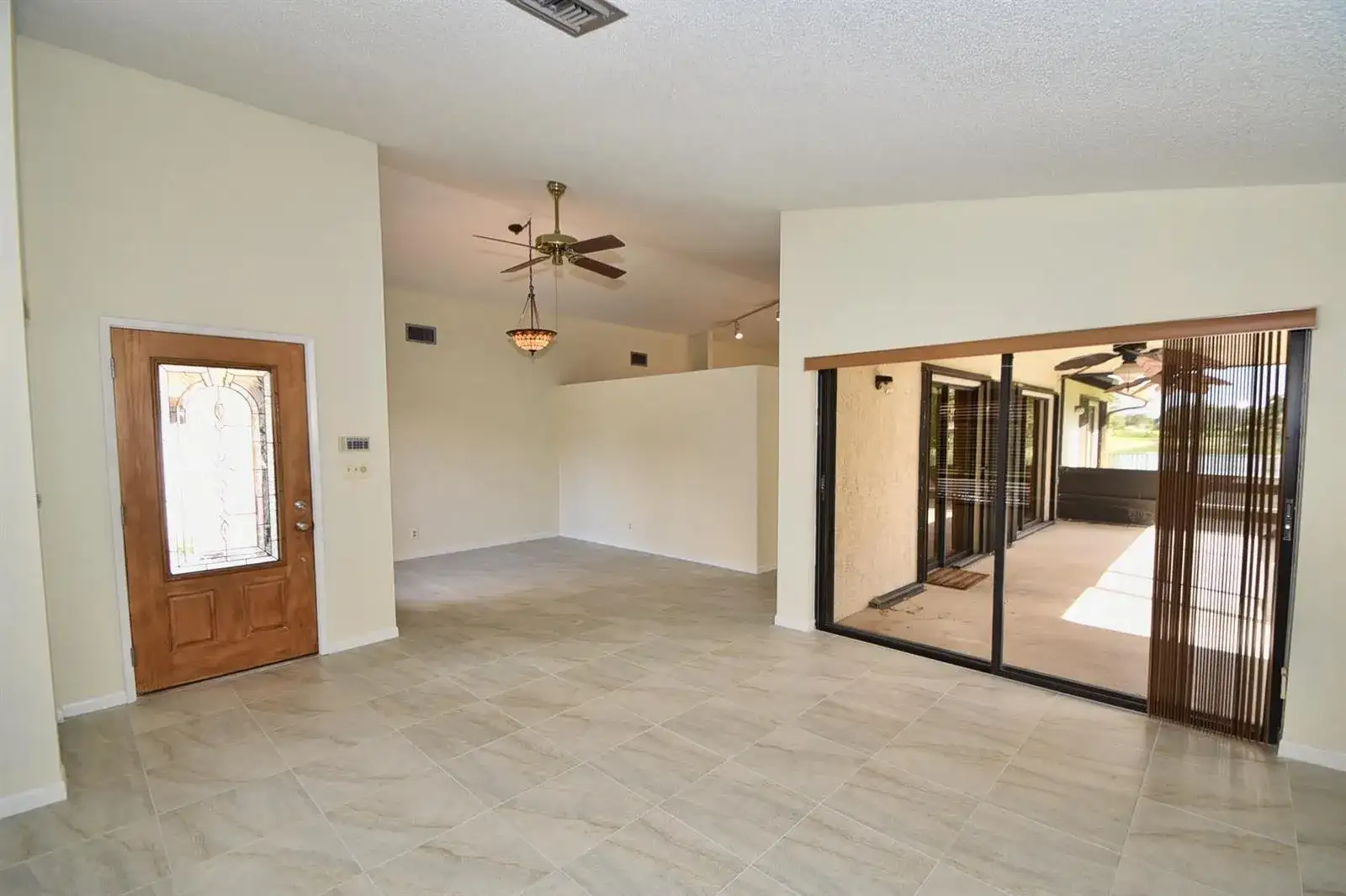21518 SUMMERTRACE Circle, Boca Raton FL 33428 photo 5