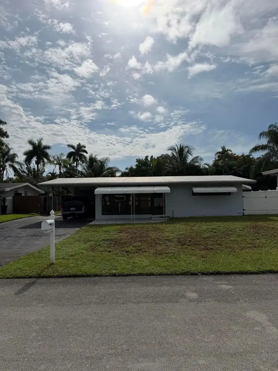 2554 Flamingo Lane, Fort Lauderdale FL 33312