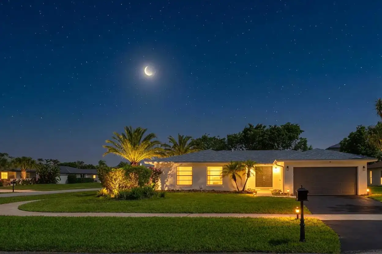 4854 ACORN Drive, Boca Raton FL 33487