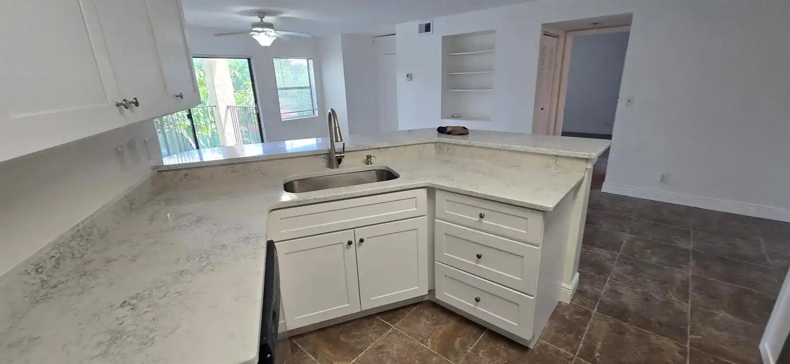 9999 SUMMERBREEZE Drive # 417, Sunrise FL 33322