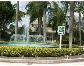 9933 WESTVIEW Drive # 423, Coral Springs FL 33076 photo 4