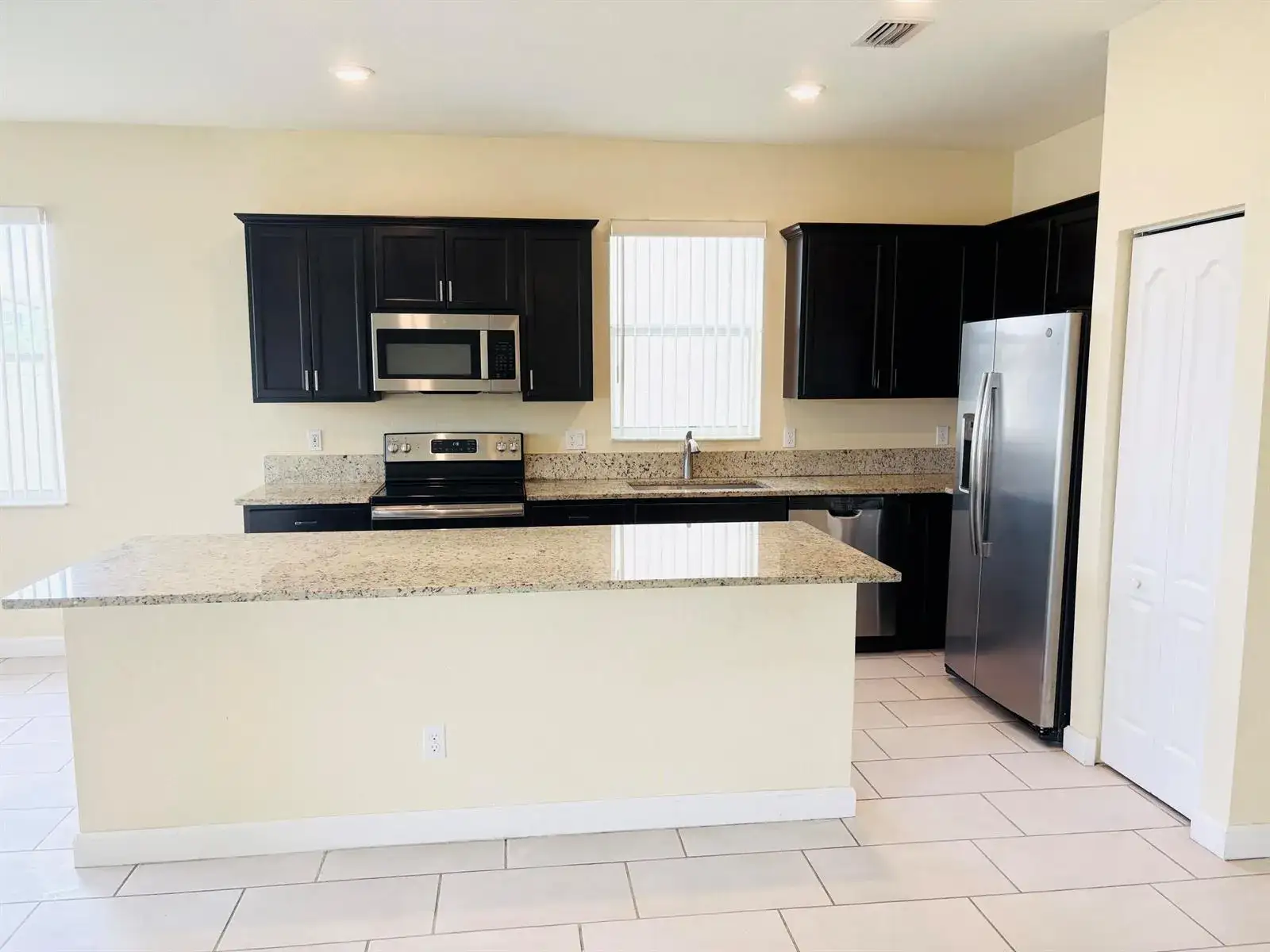 12512 NW STANIS Lane, Port St. Lucie FL 34987 photo 5
