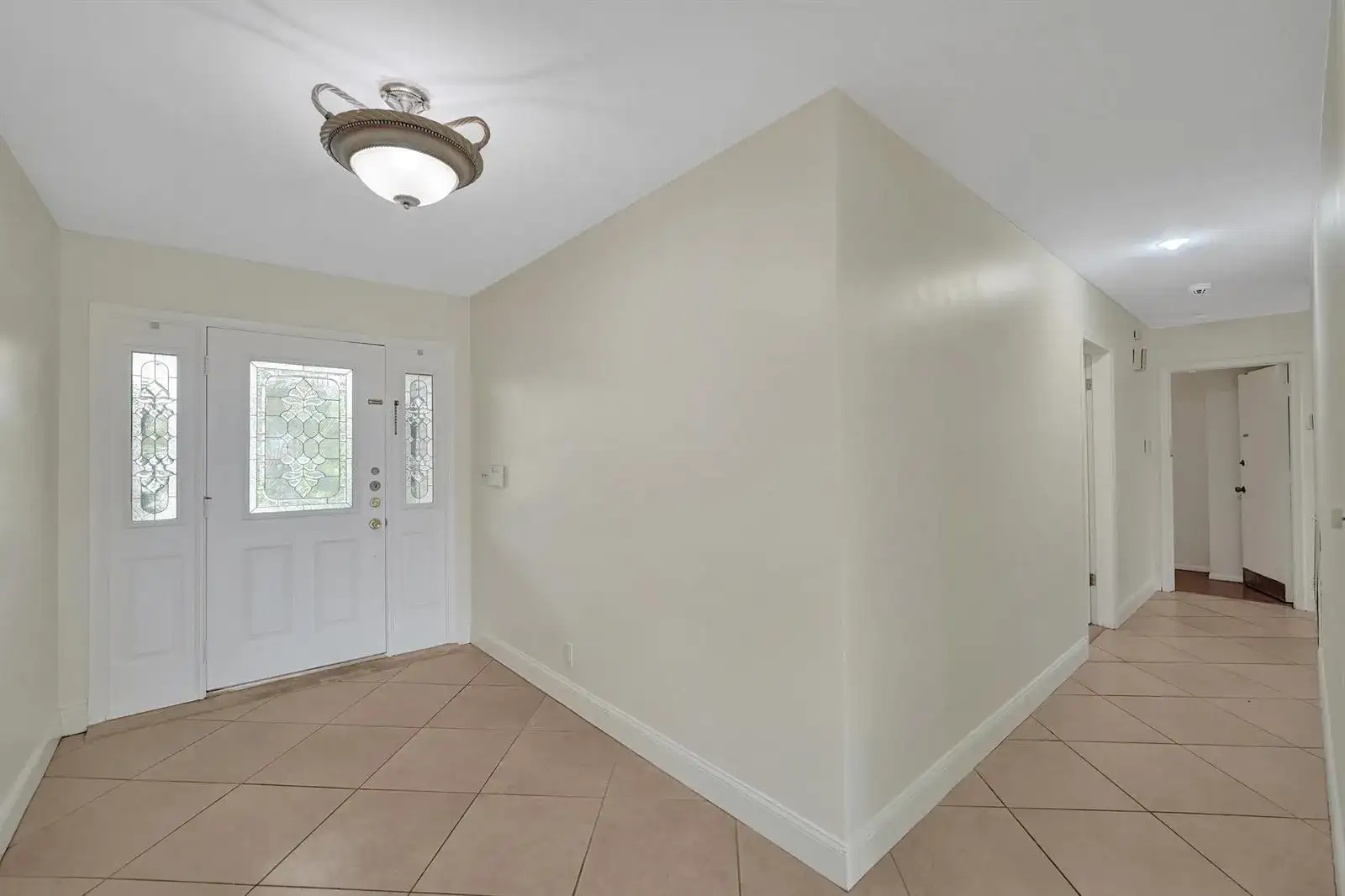 4721 Sarazen Drive, Hollywood FL 33021 photo 5