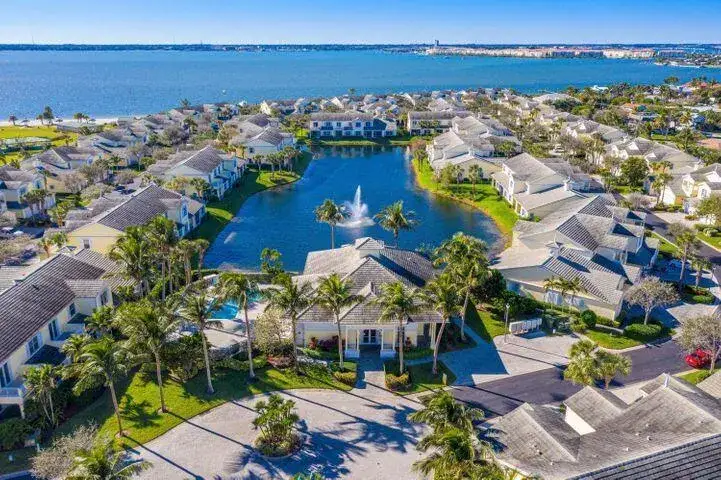 601 MARINER BAY Boulevard, Fort Pierce FL 34949