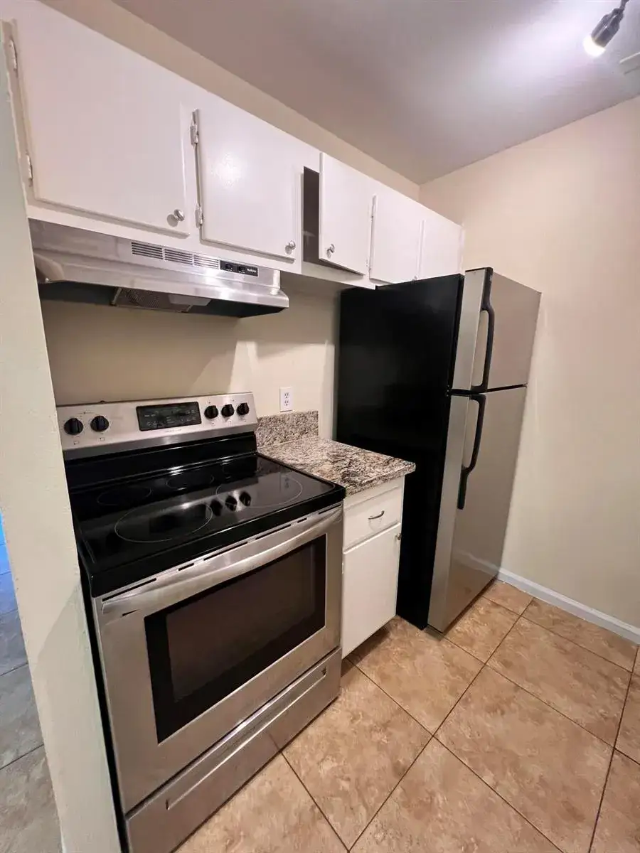 1500 N Congress Avenue # B20, West Palm Beach FL 33401