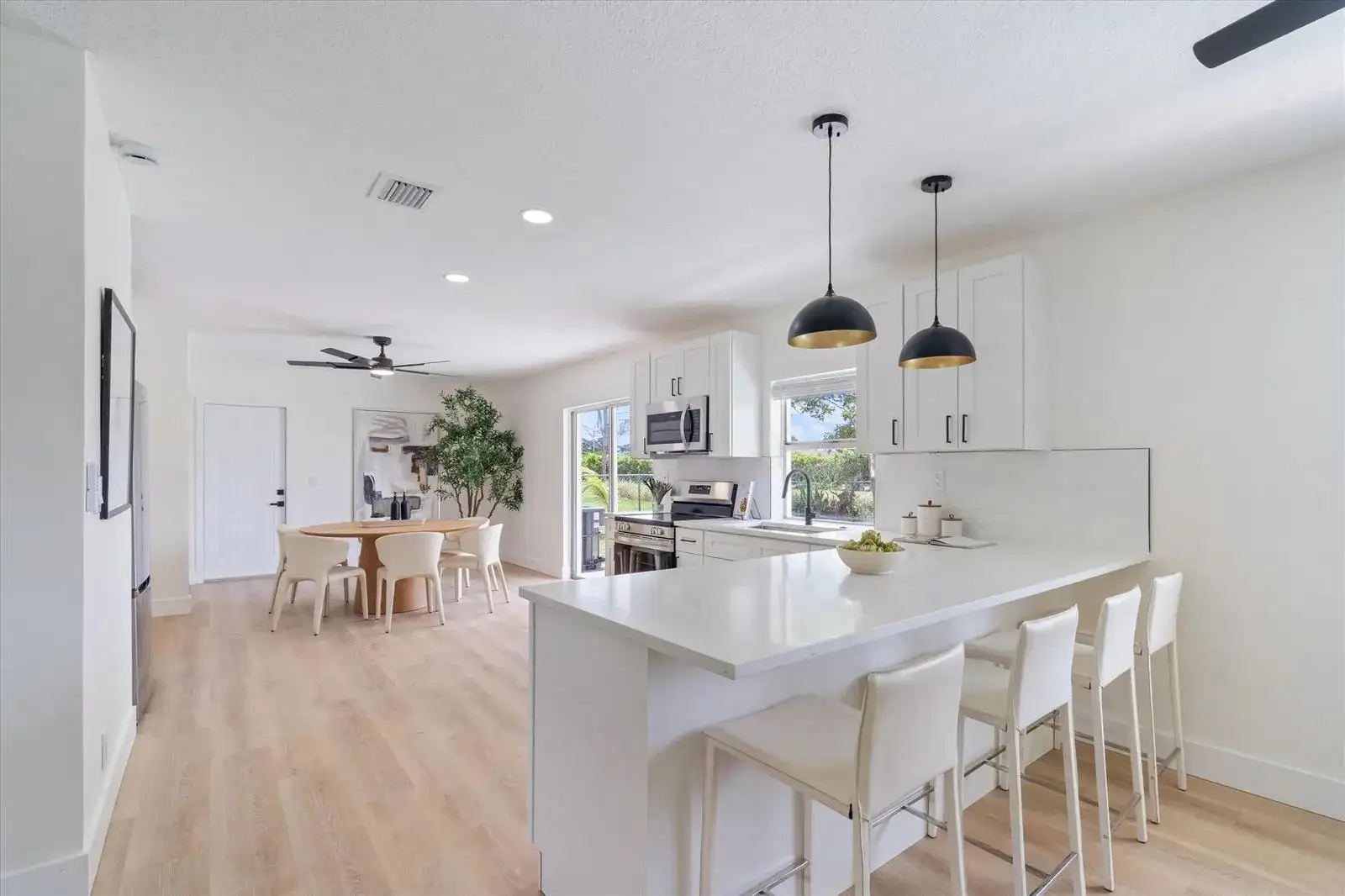 2840 DORSON Way, Delray Beach FL 33445 photo 2