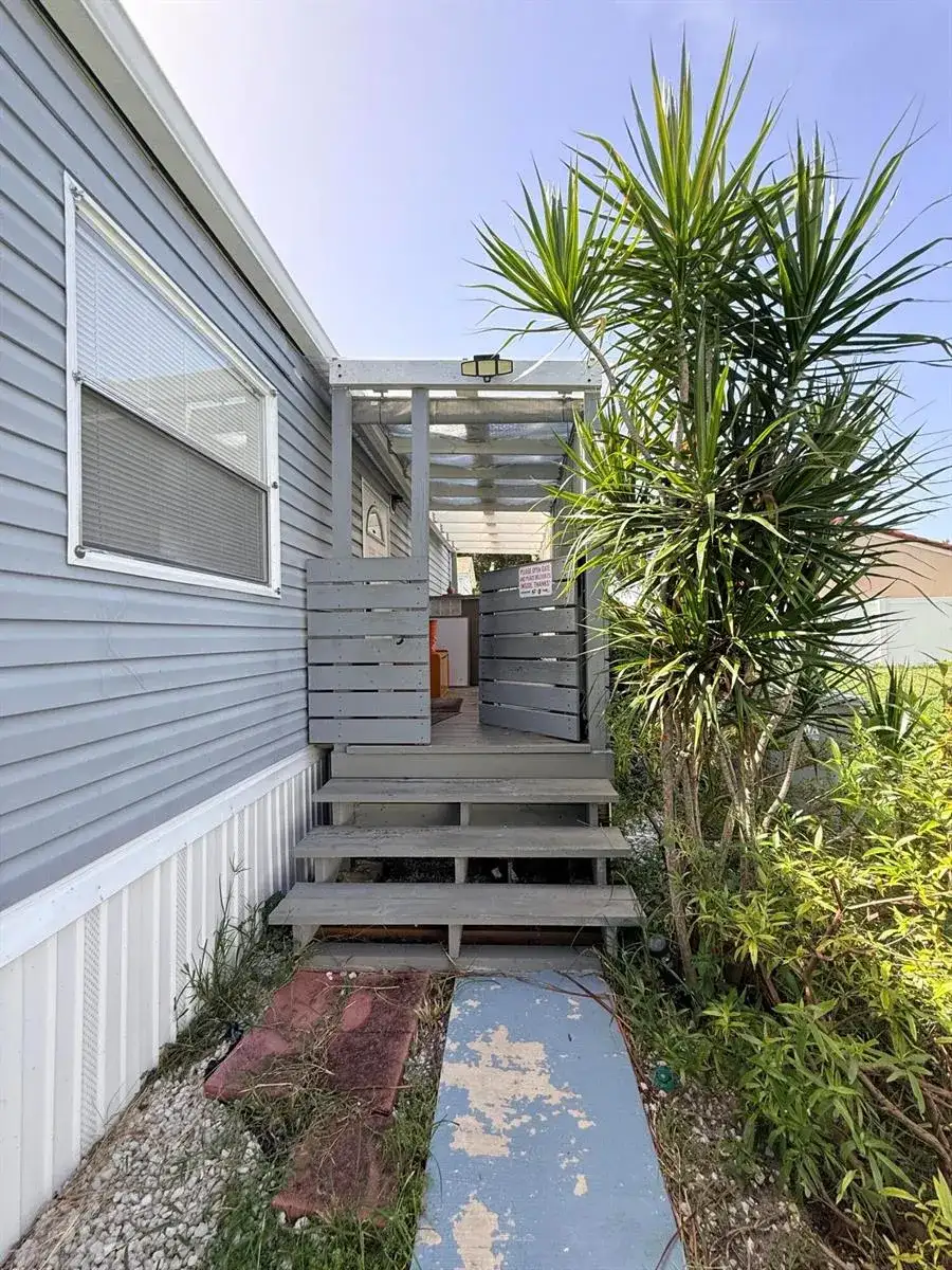 3965 Sheraton Circle, Boynton Beach FL 33436 photo 5